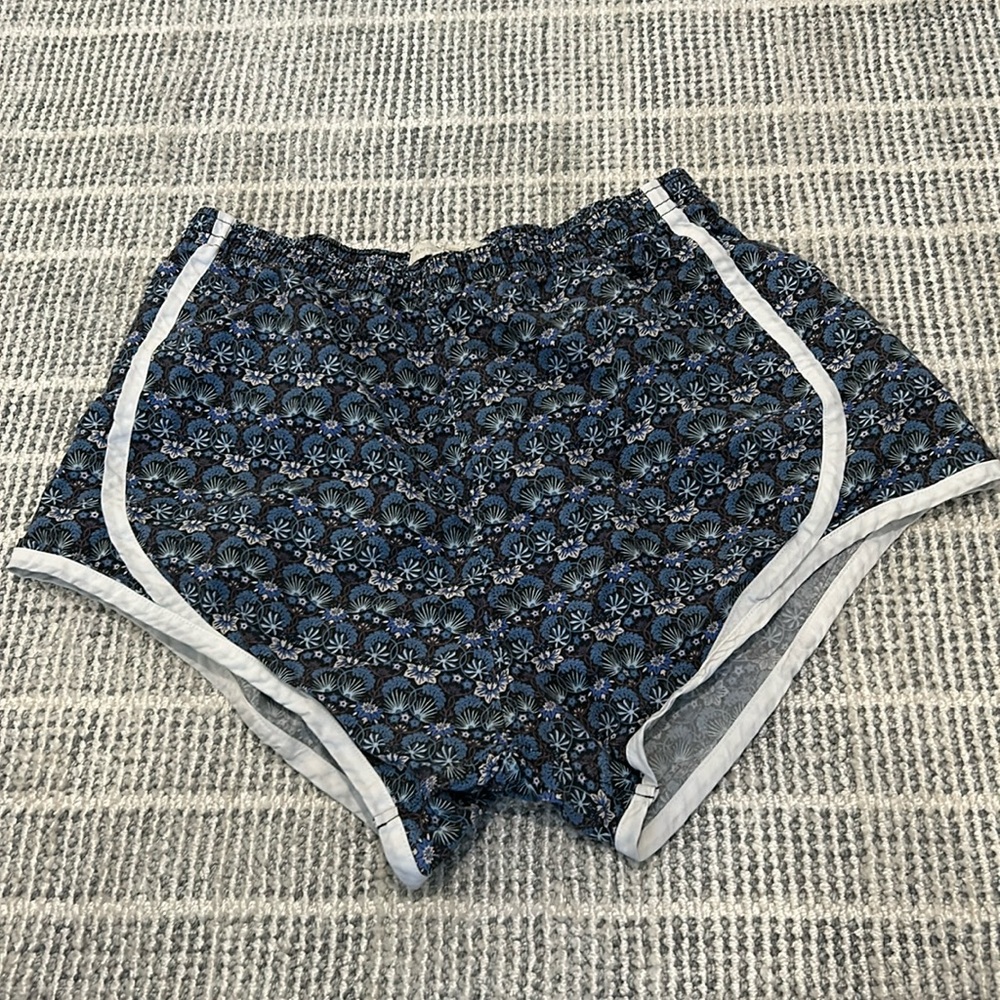 Track Short-Liberty pattern.
